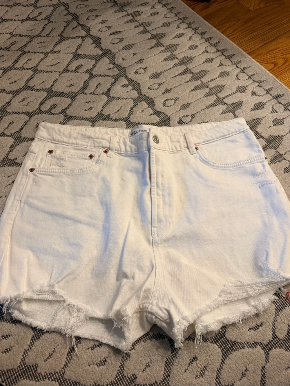 Women’s White Denim Cutoff Shorts Zara